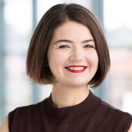 Headshot of Lillie Gardner